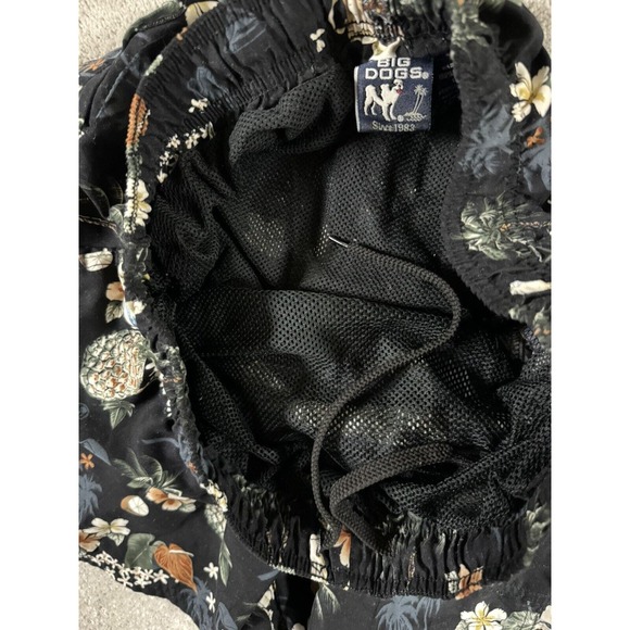 Vintage Big Dog Swim Trunks Lined Pockets Black Floral Beer Print‎ Mens Size XL - Picture 7 of 9